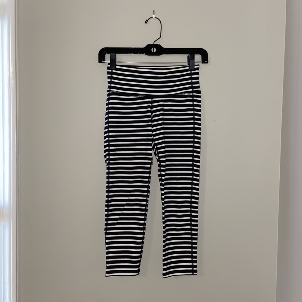 Athleta cropped leggings!